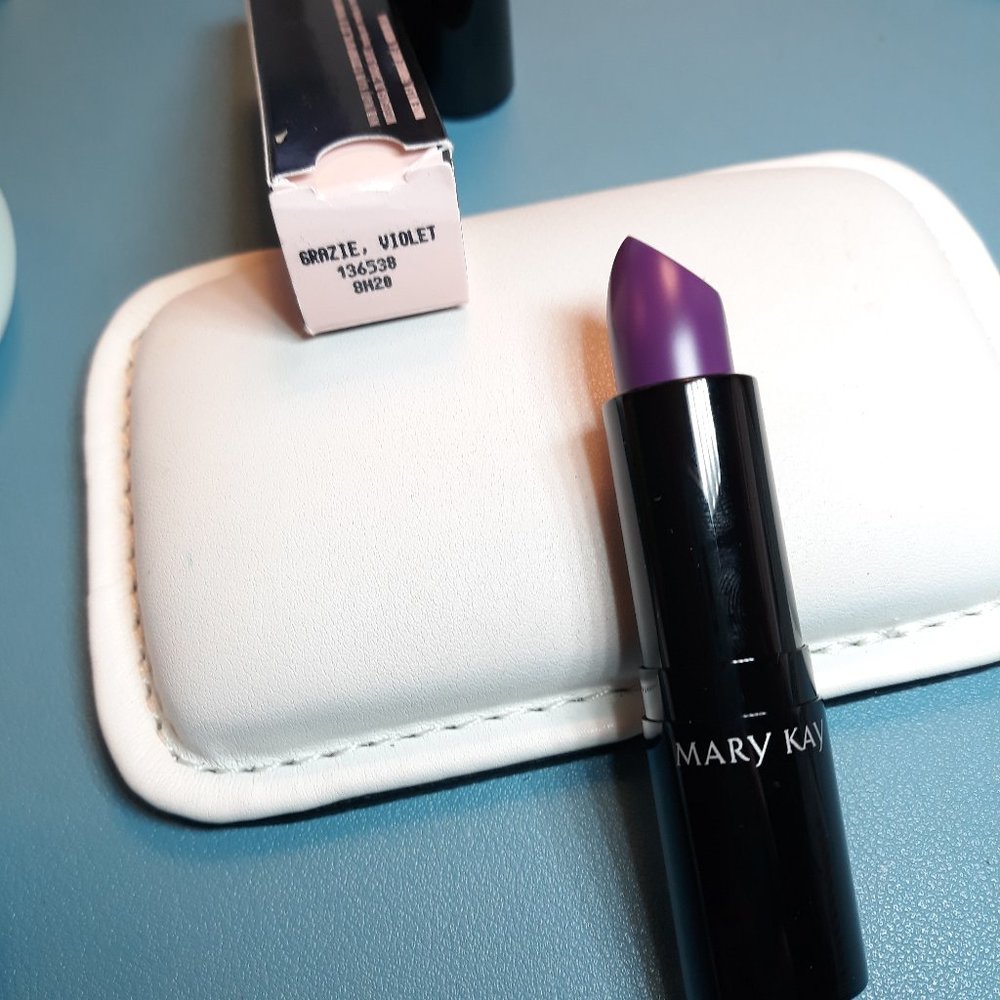SET OF 2 Mary Kay Violet Grazie Violet Lipstick